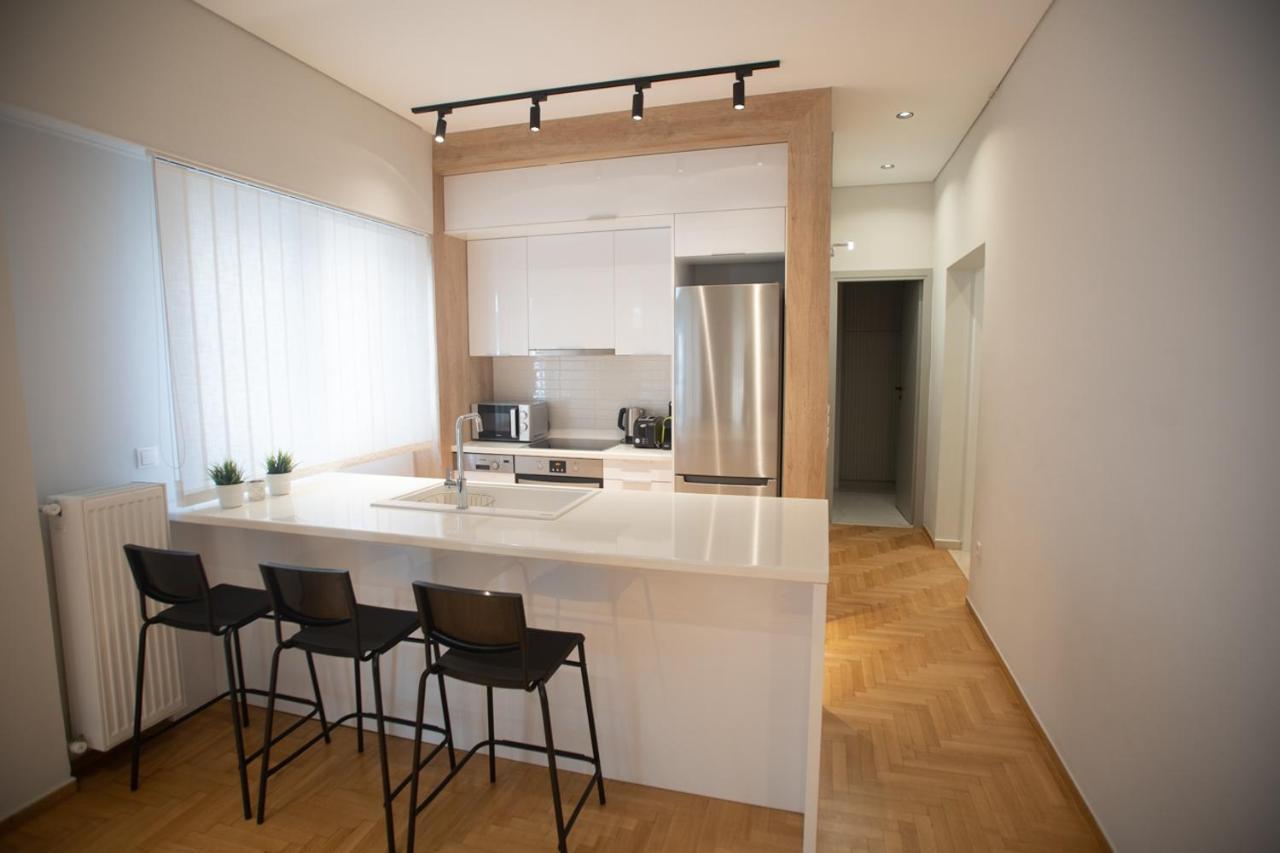 Acropolis Vibes Apartments Атина Екстериор снимка